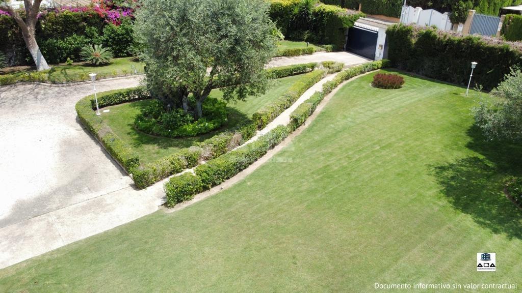 Chalet for Sale in Jerez de la Frontera