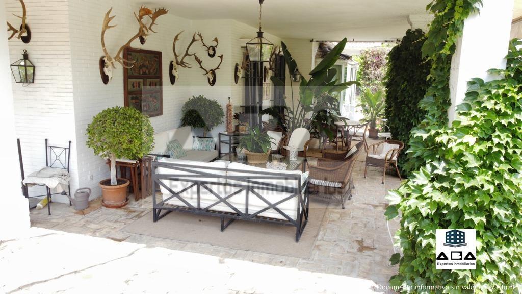 Chalet for Sale in Jerez de la Frontera