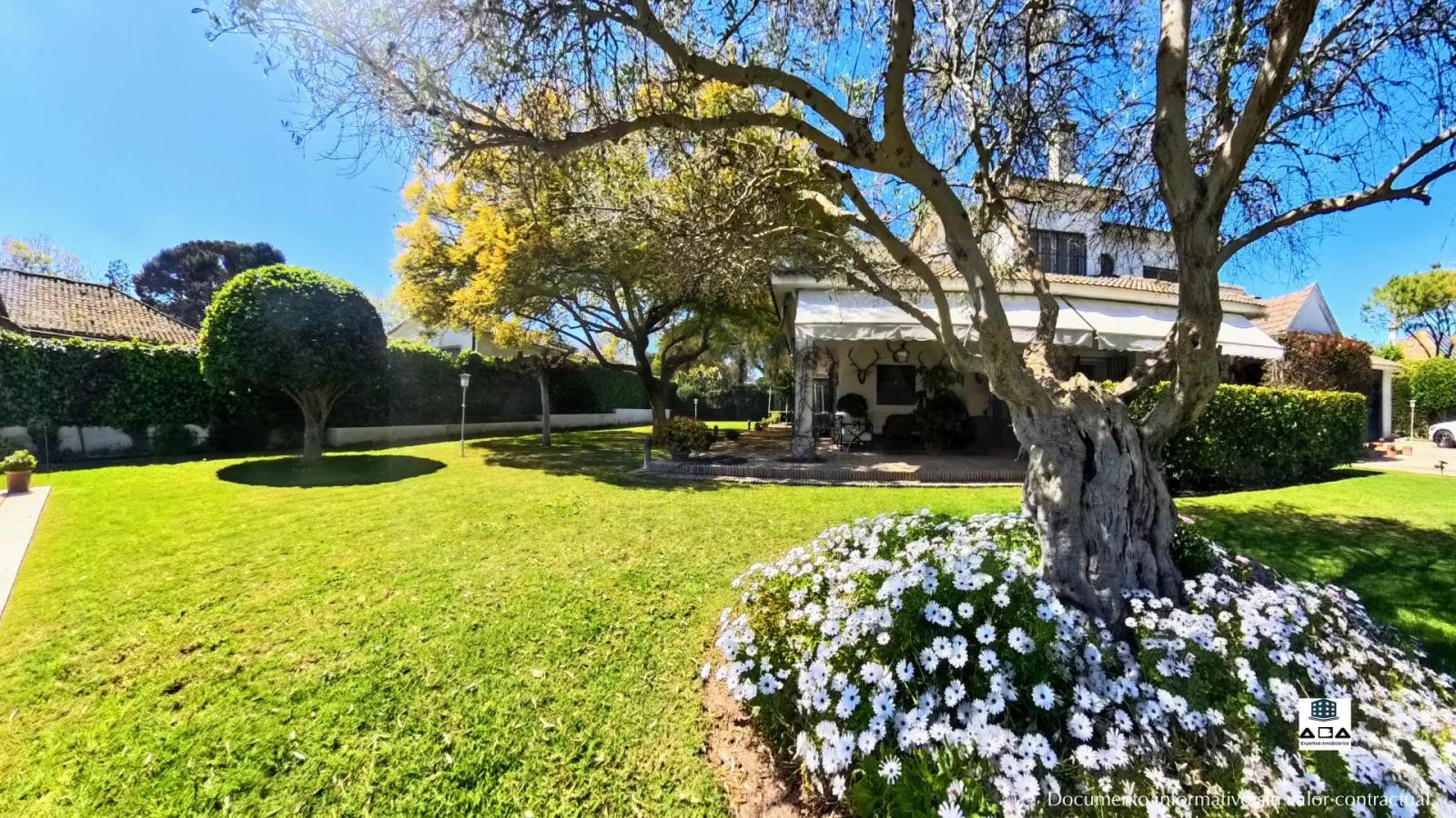 Chalet for Sale in Jerez de la Frontera