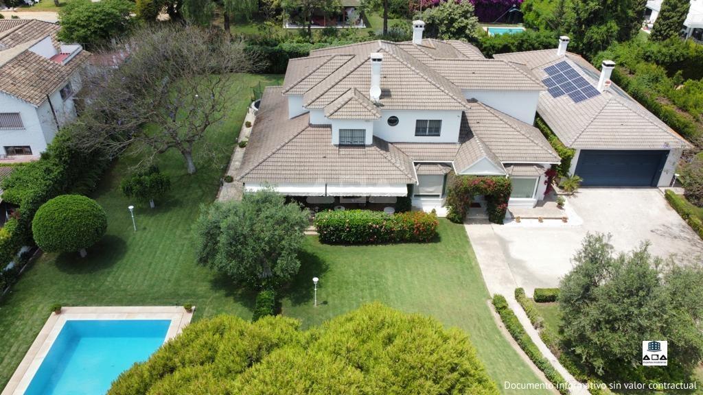 Chalet for Sale in Jerez de la Frontera