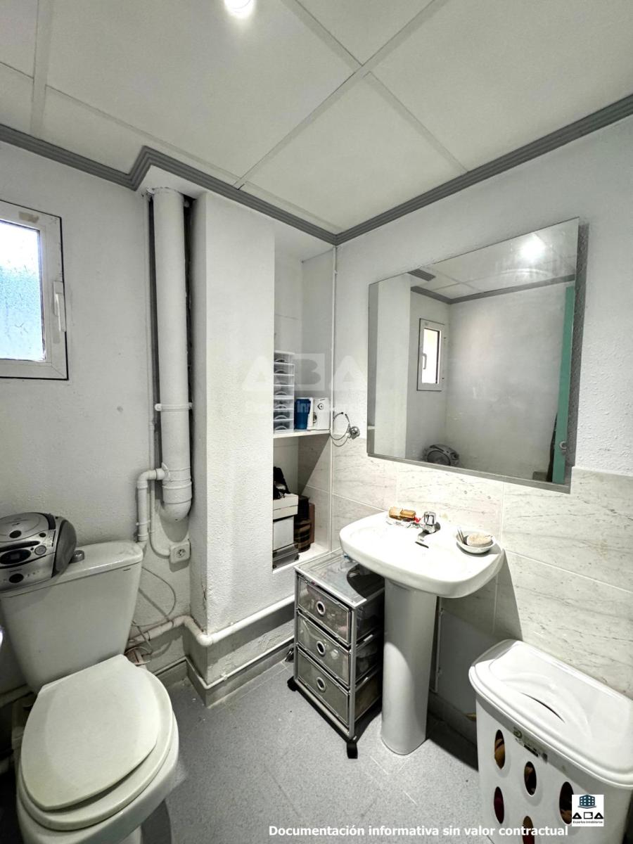 Chalet for Sale in Alicante