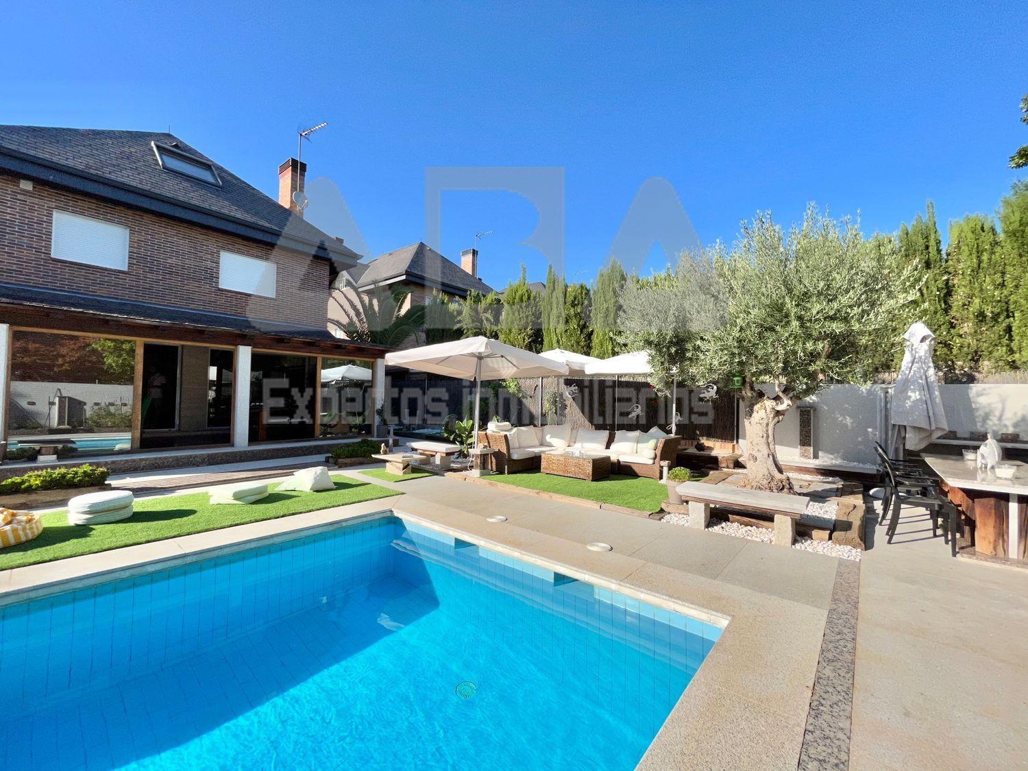 Chalet for Sale in Torrelodones