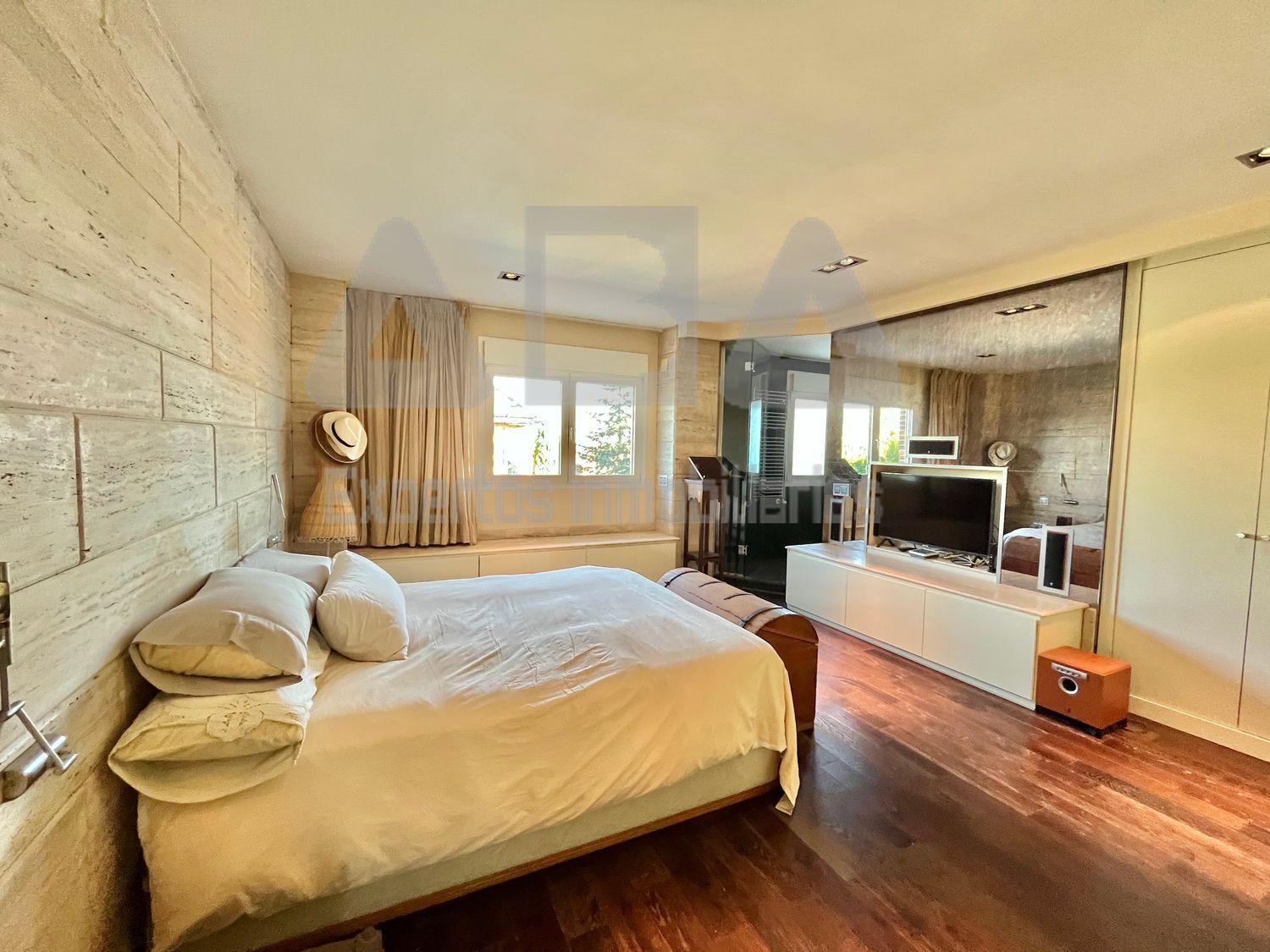 Chalet for Sale in Torrelodones