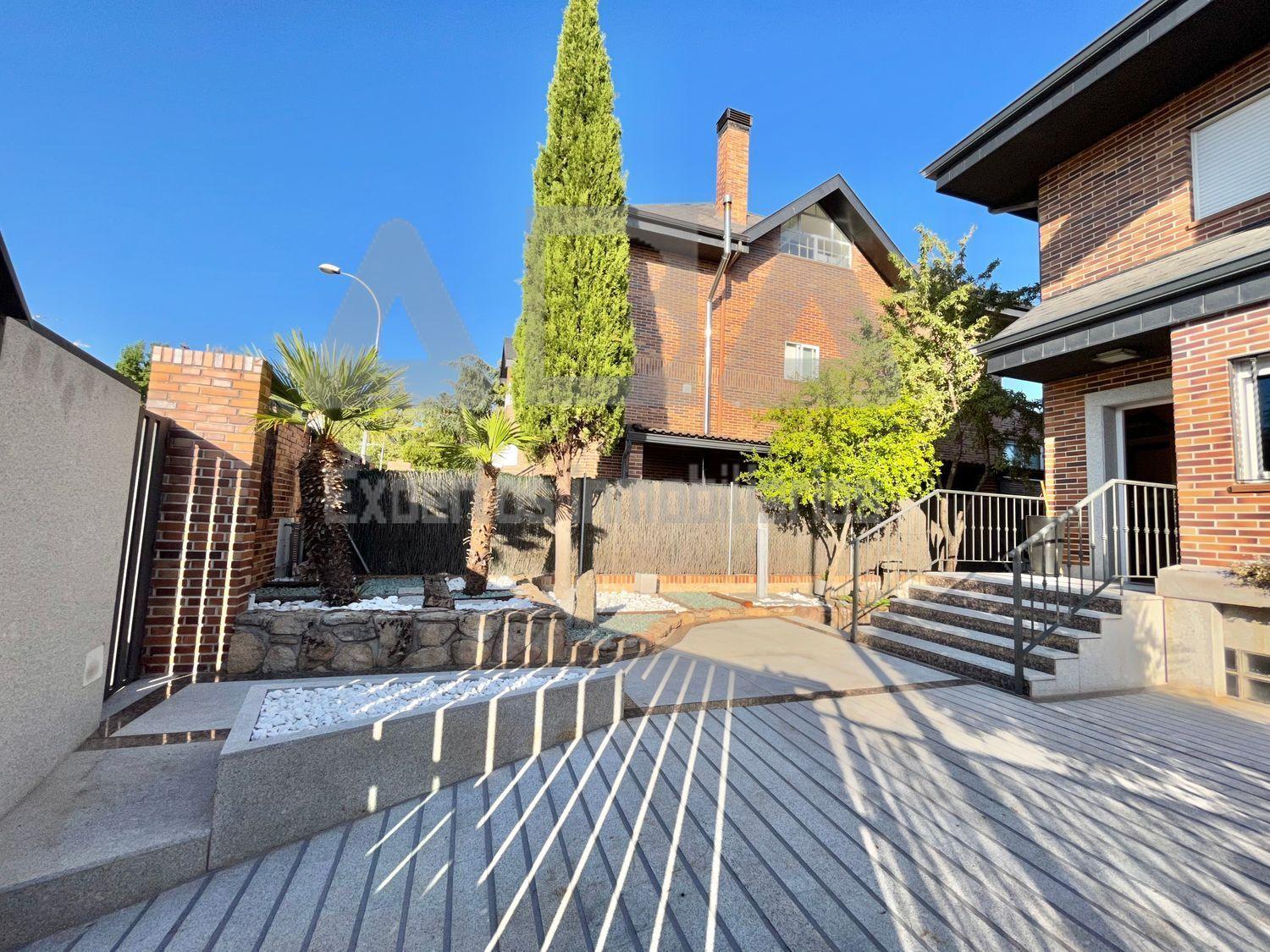 Chalet for Sale in Torrelodones