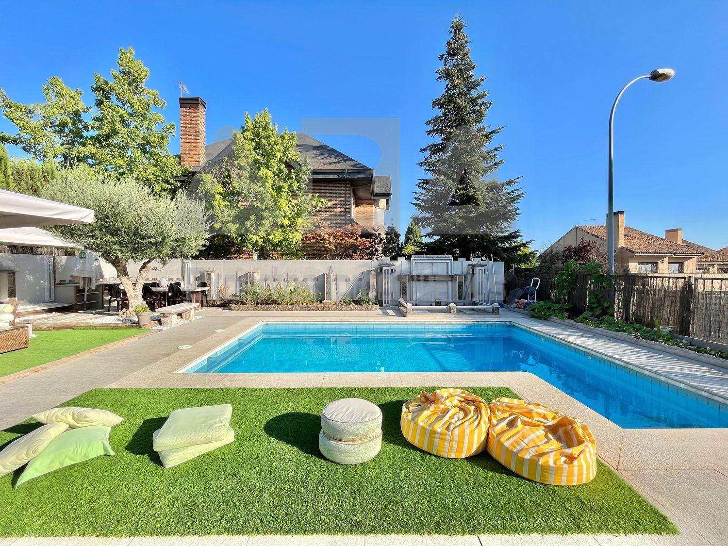 Chalet for Sale in Torrelodones