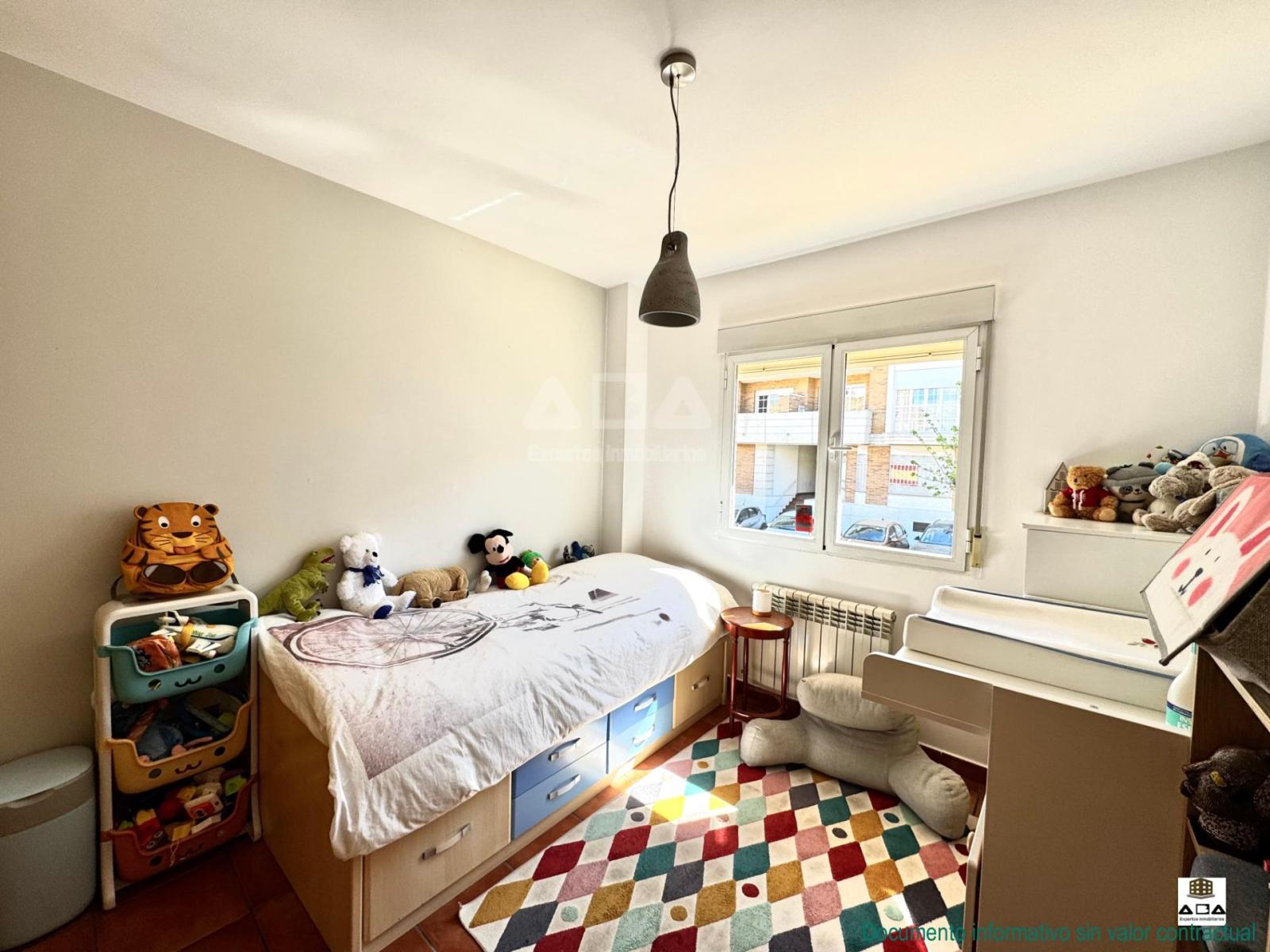 Chalet for Sale in Villanueva de la Cañada