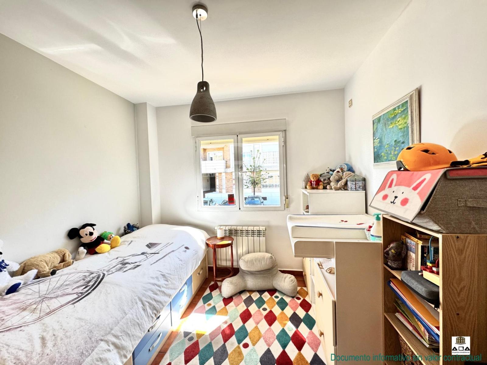 Chalet for Sale in Villanueva de la Cañada