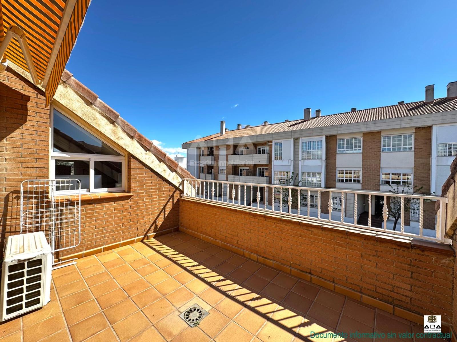 Chalet for Sale in Villanueva de la Cañada