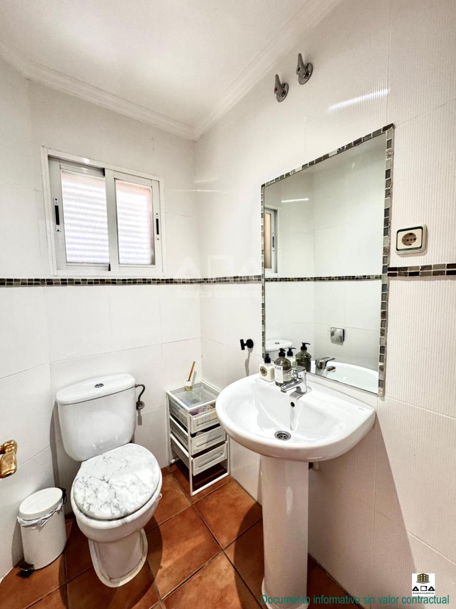 Chalet for Sale in Villanueva de la Cañada