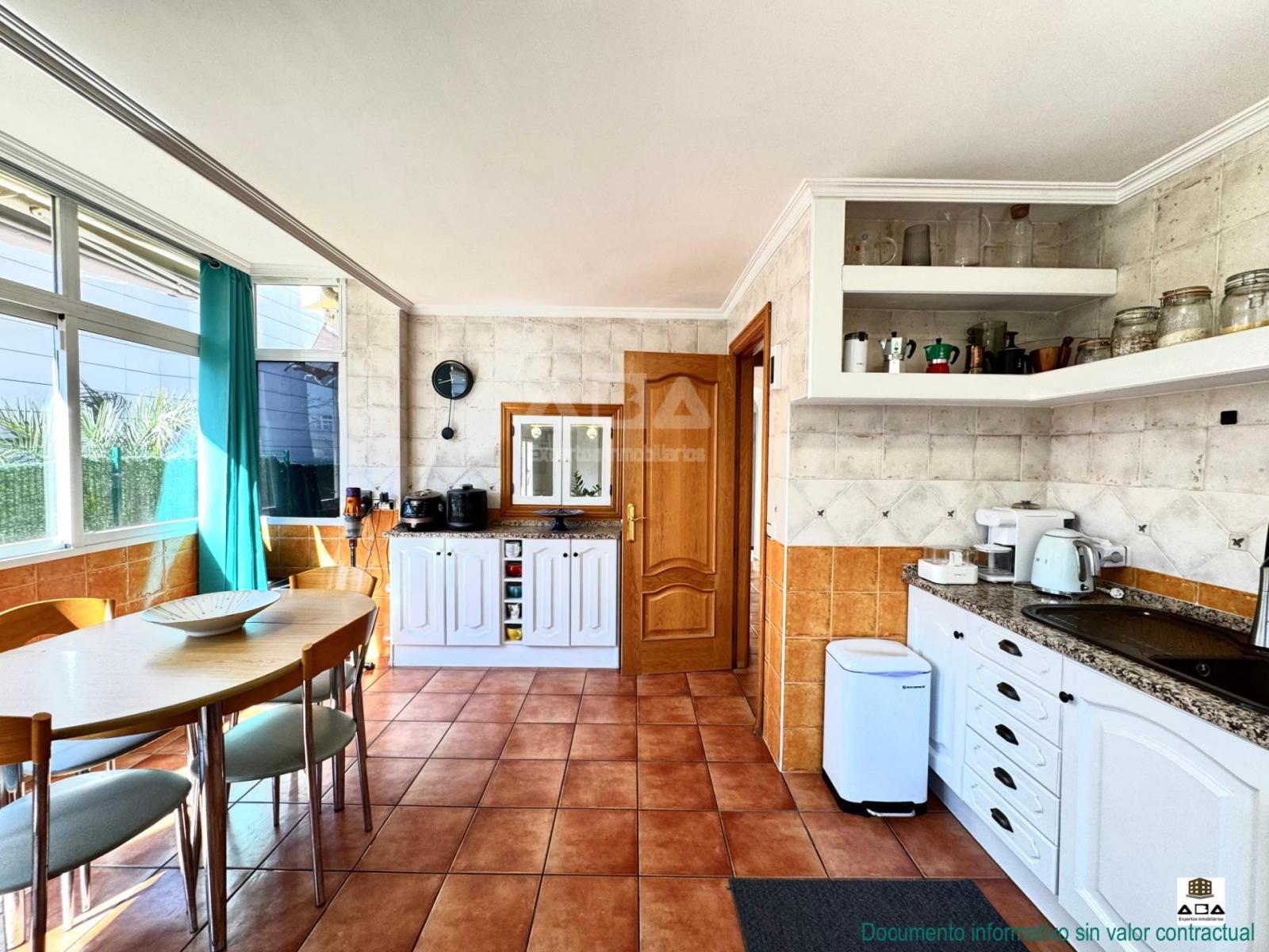 Chalet for Sale in Villanueva de la Cañada