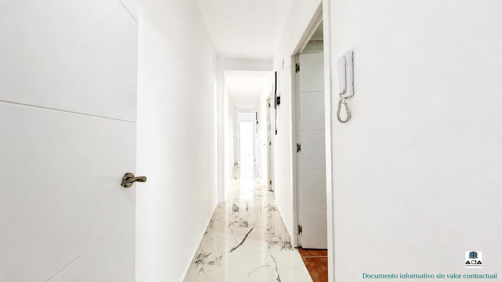 Penthouse for Sale in Puig