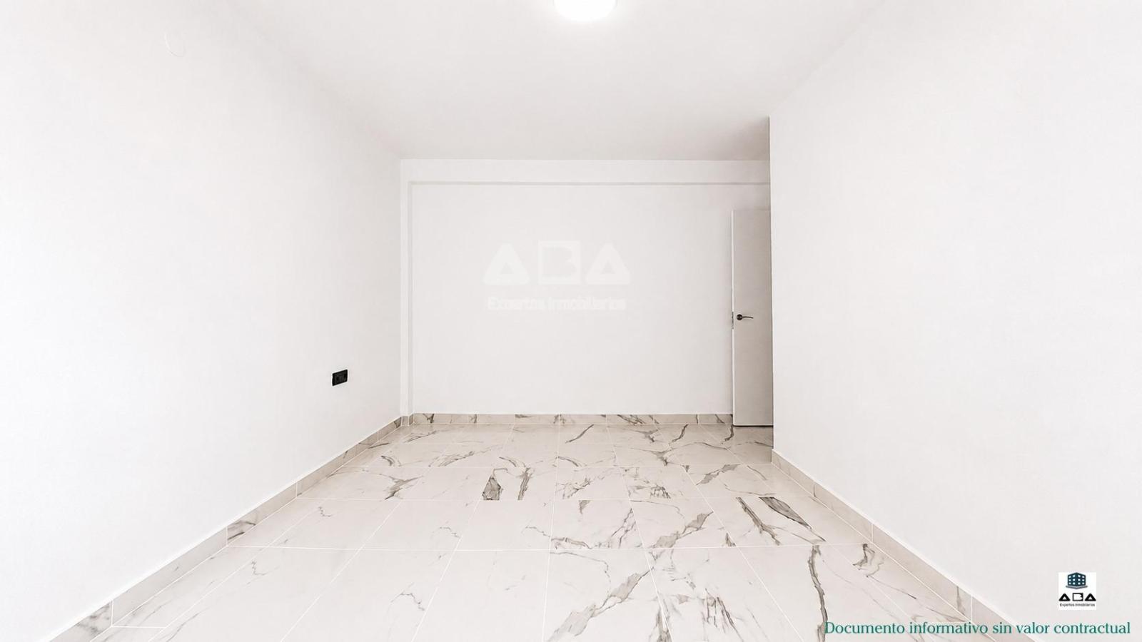 Penthouse for Sale in Puig