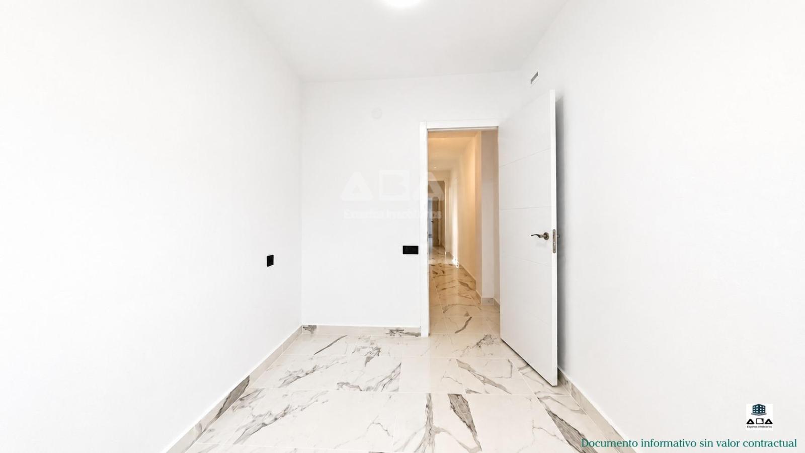 Penthouse for Sale in Puig
