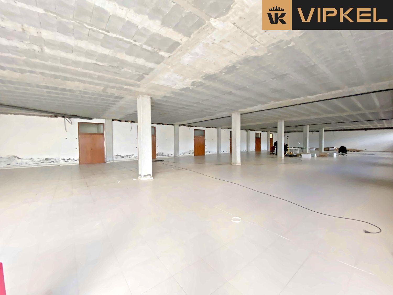Industrial Unit for Sale in La Coruña