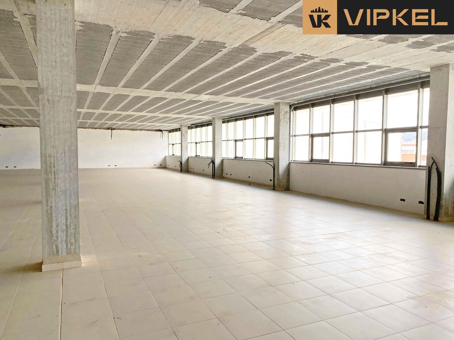 Industrial Unit for Sale in La Coruña