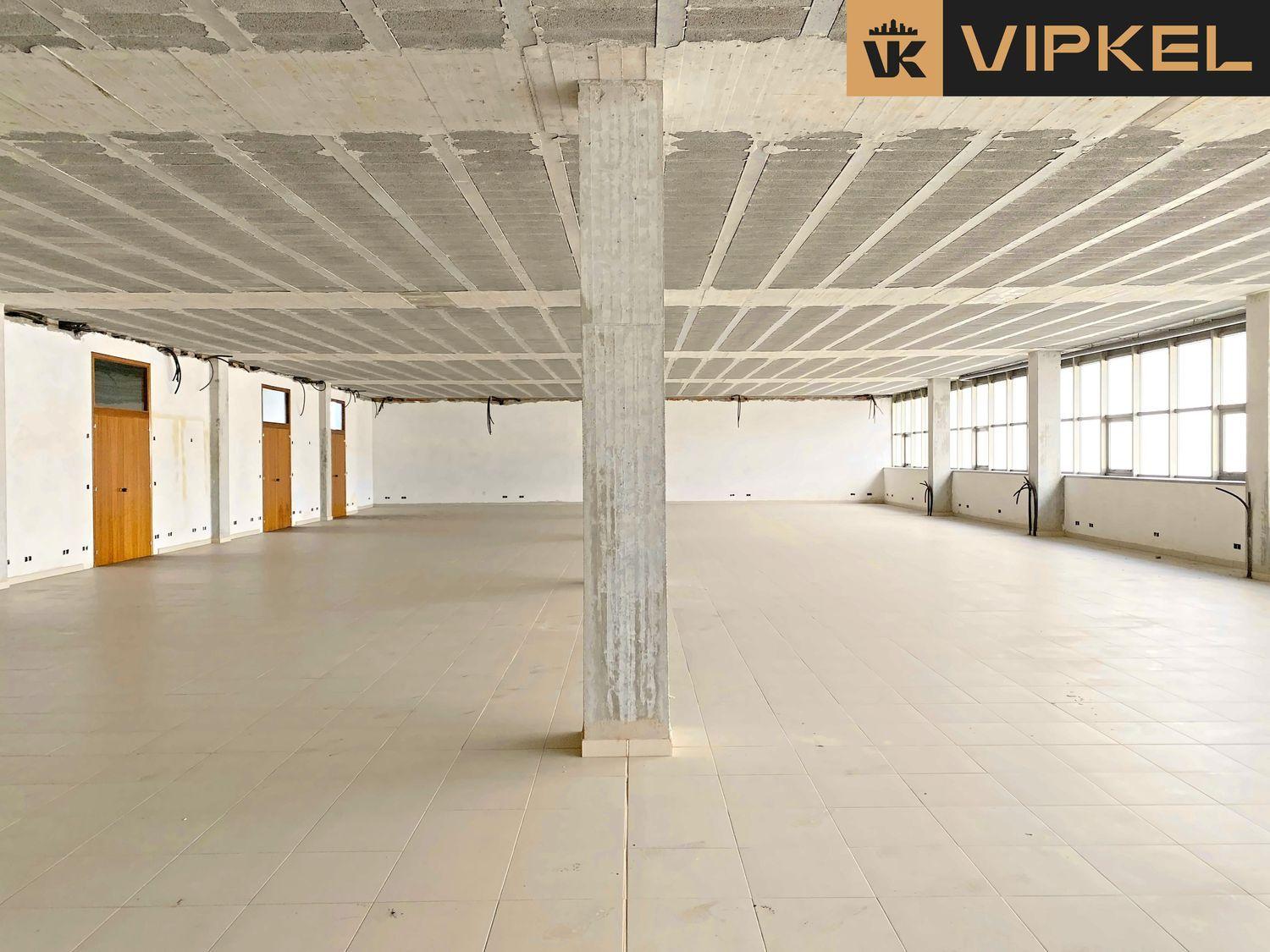 Industrial Unit for Sale in La Coruña