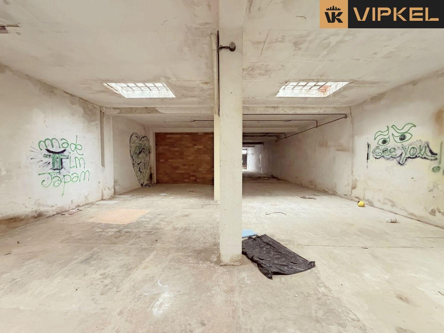 Premise for Sale in La Coruña