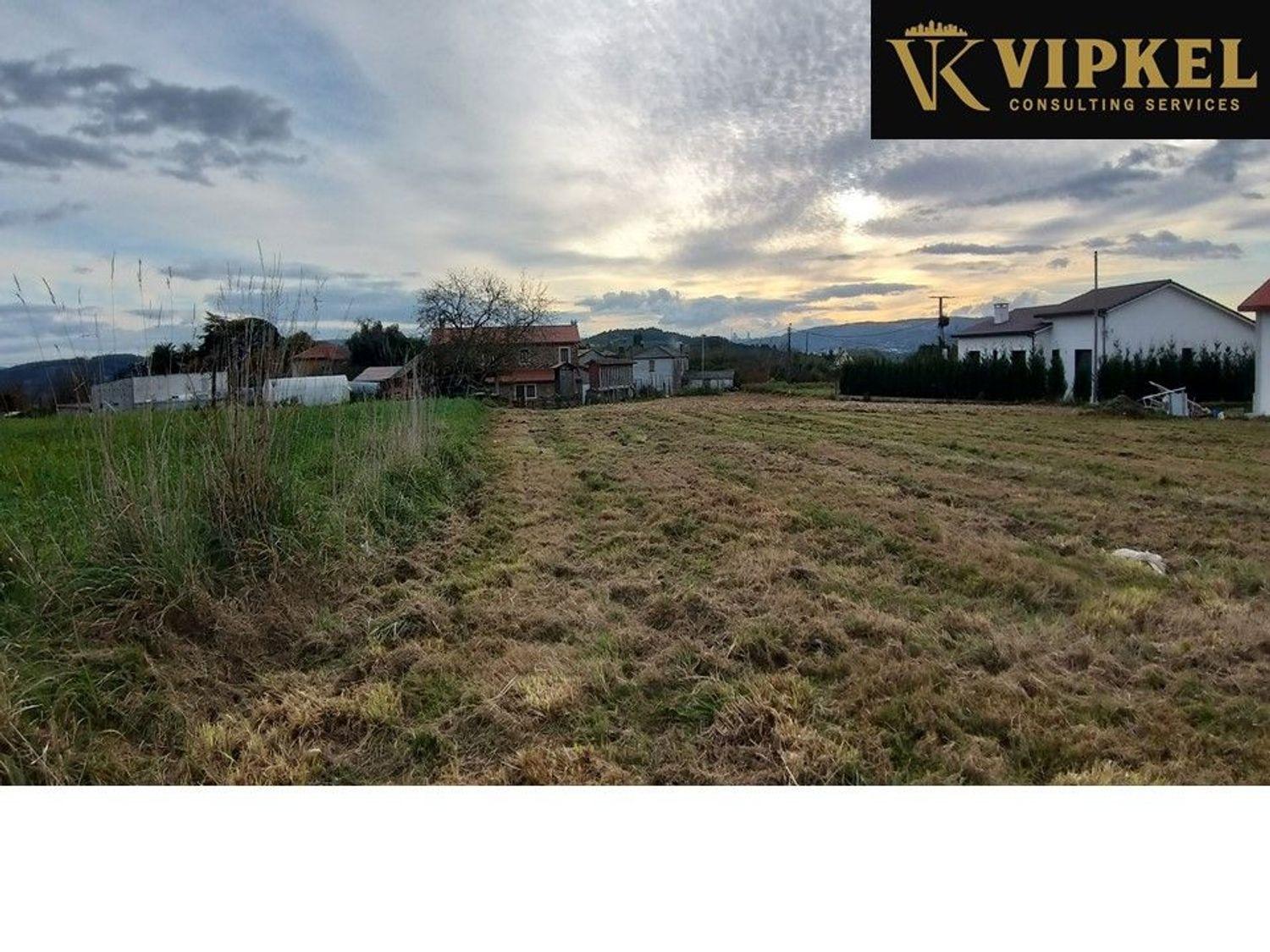 Plot for Sale in Cambre
