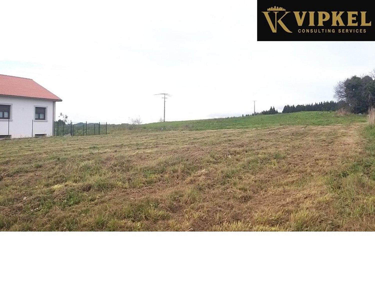 Plot for Sale in Cambre