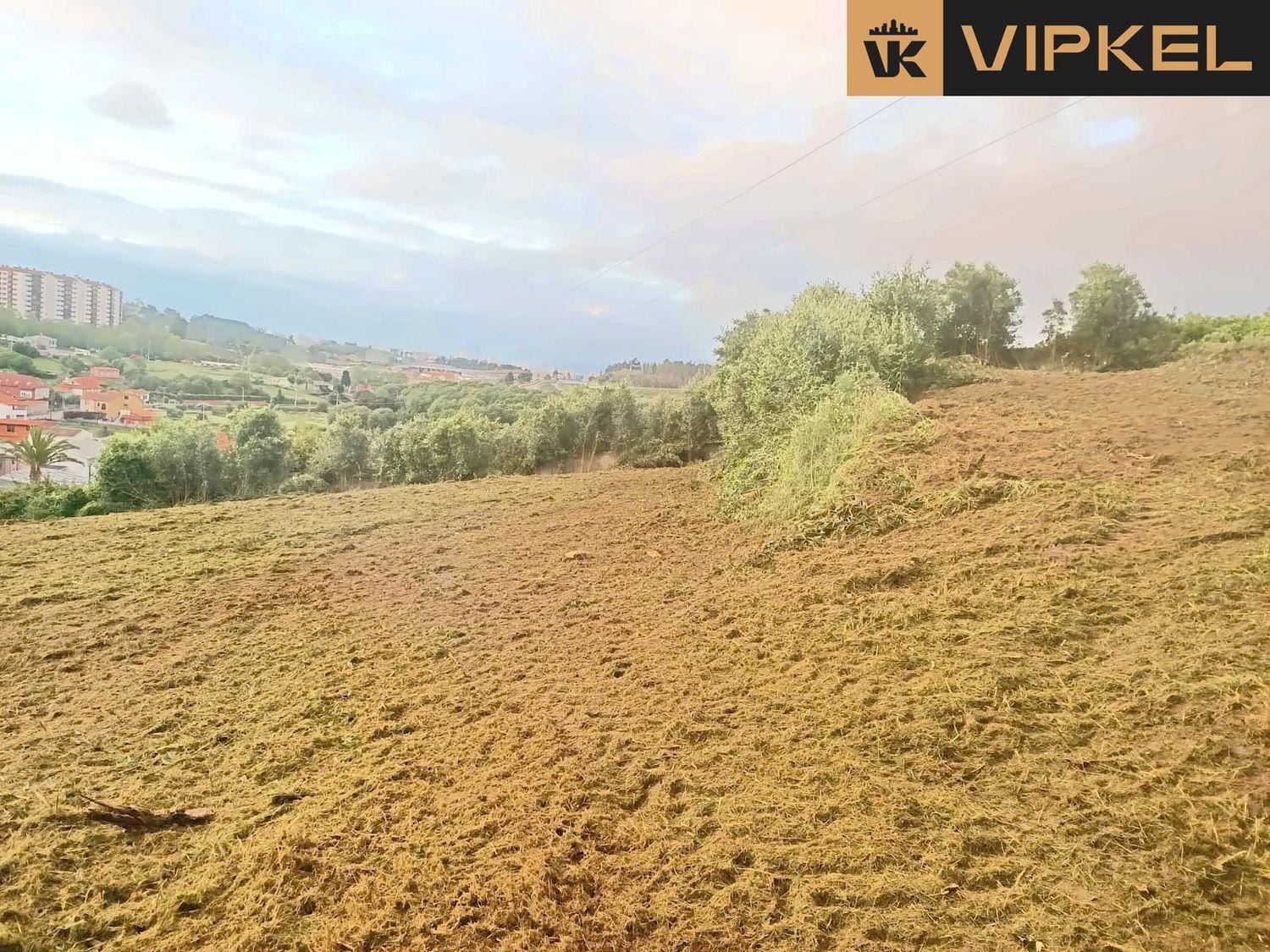 Plot for Sale in La Coruña