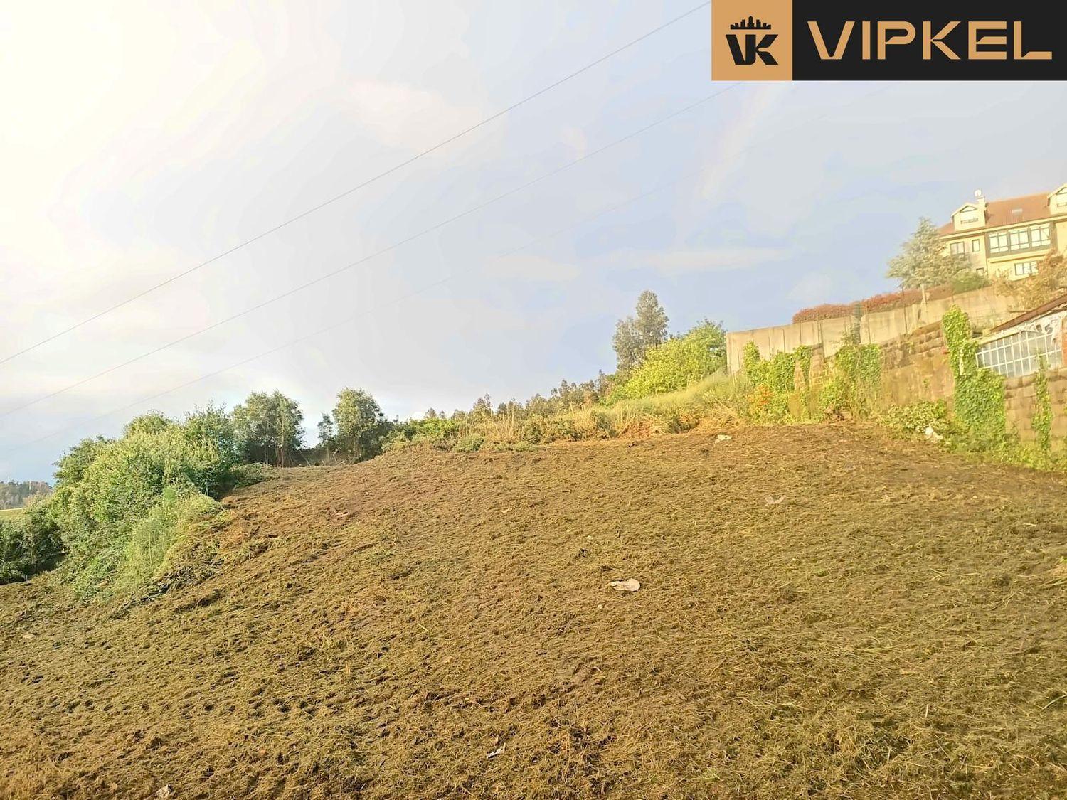 Plot for Sale in La Coruña