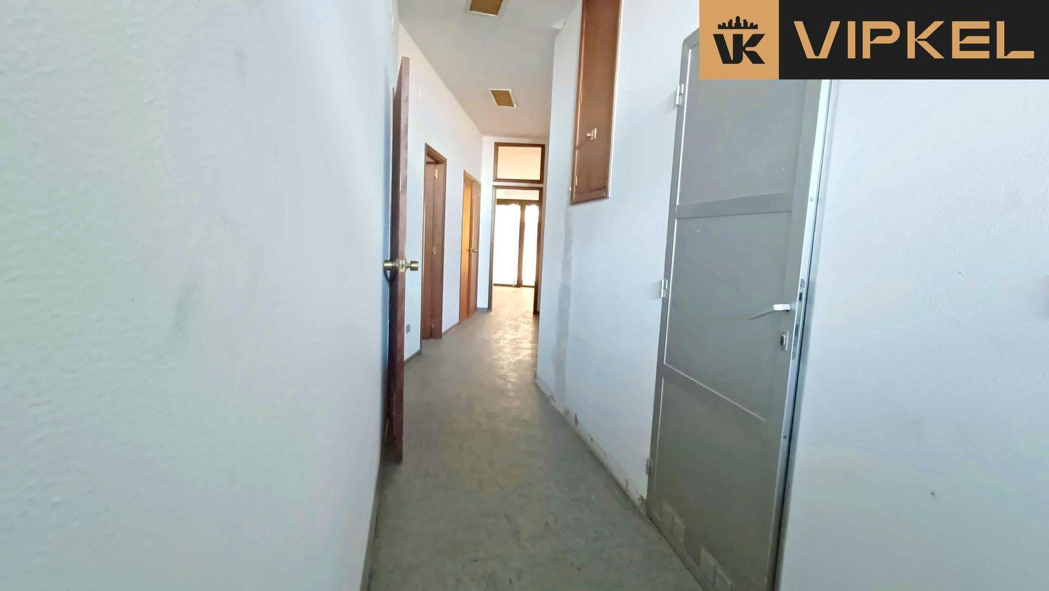 Premise for Rent in La Coruña