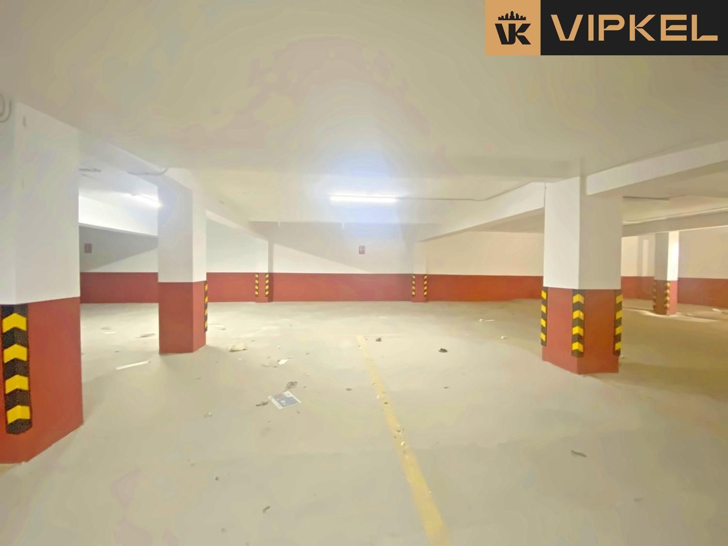 Garage for Sale in Santiago de Compostela