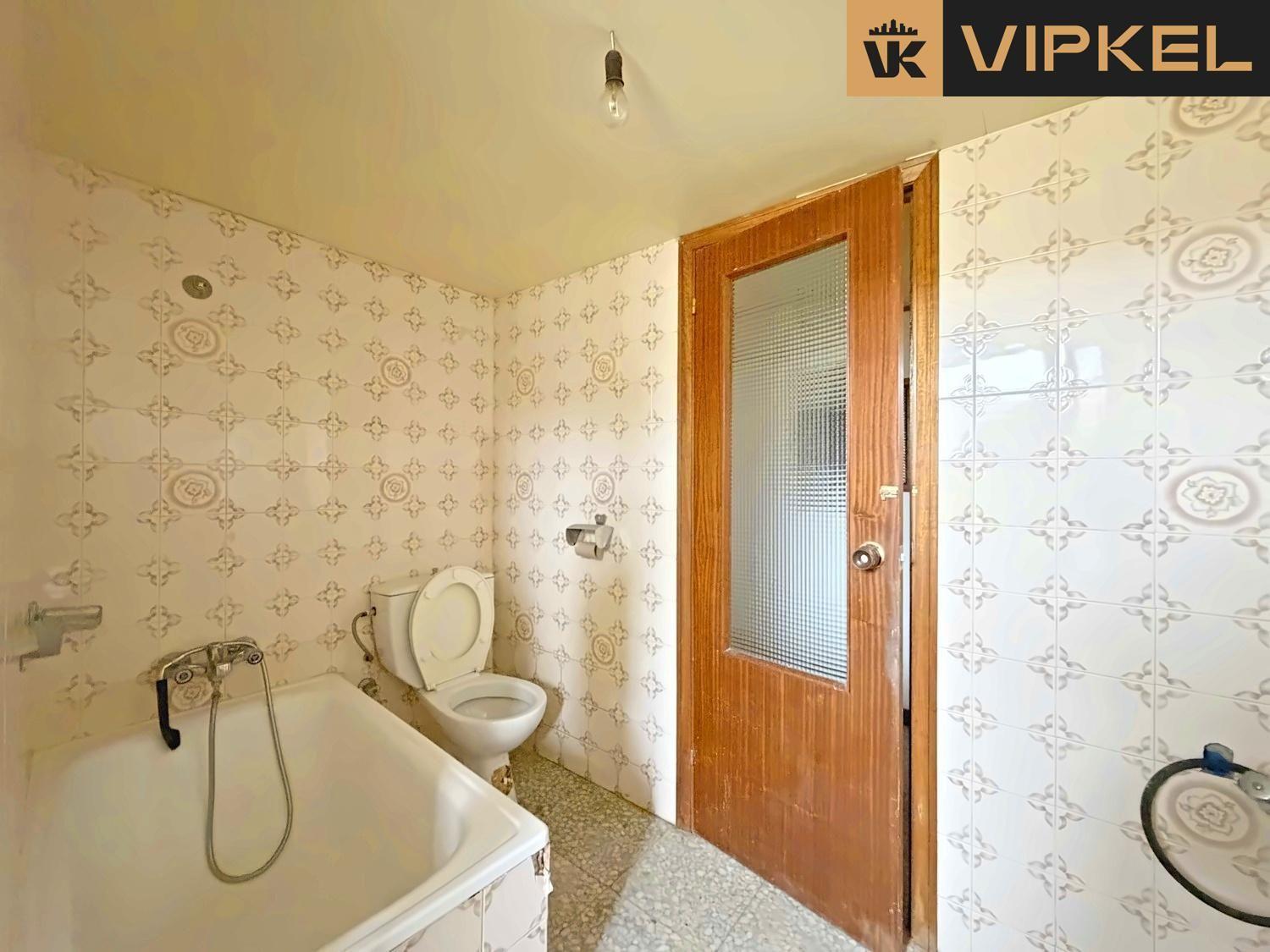 Villa for Sale in Carnota