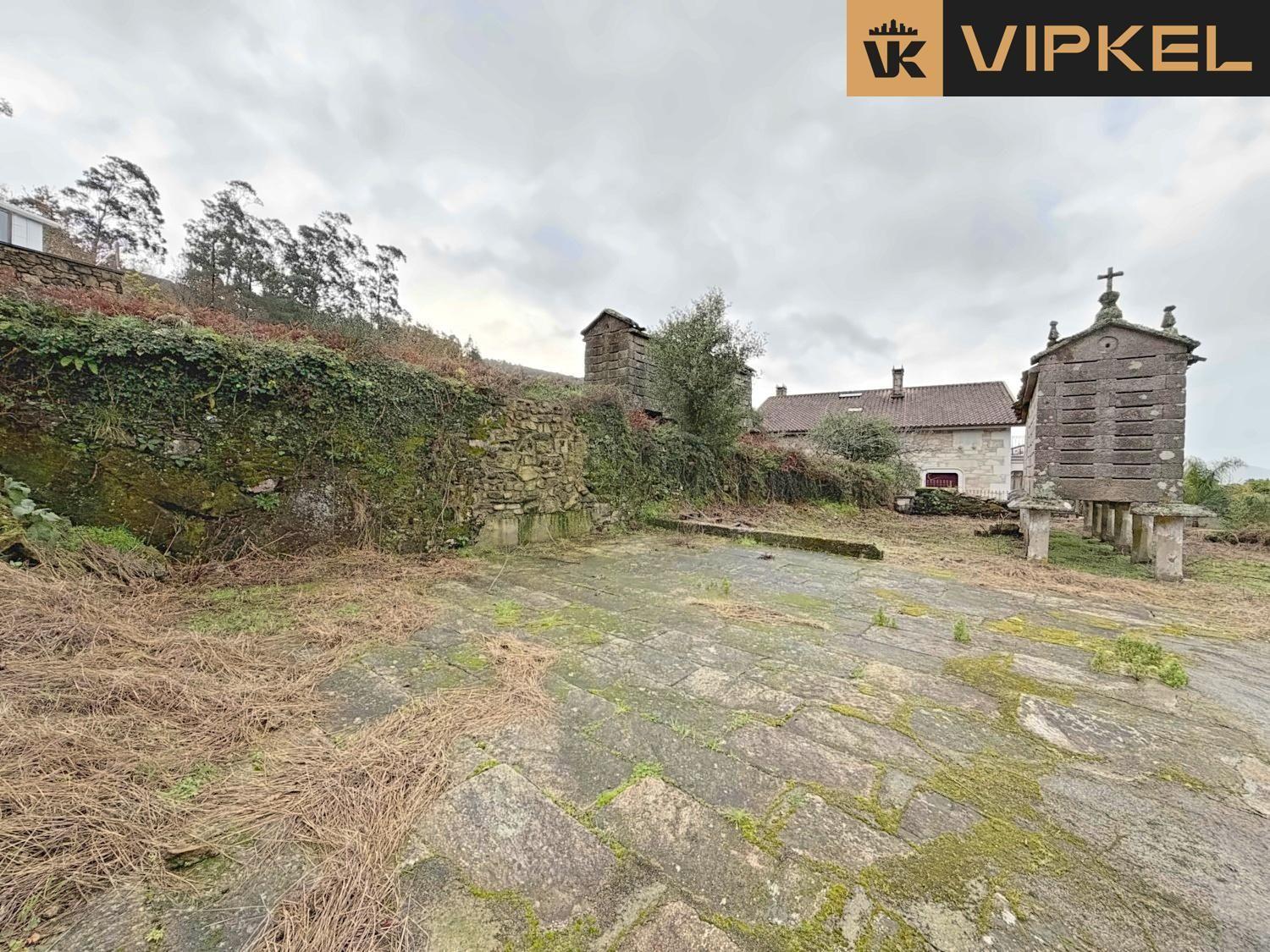Villa for Sale in Carnota