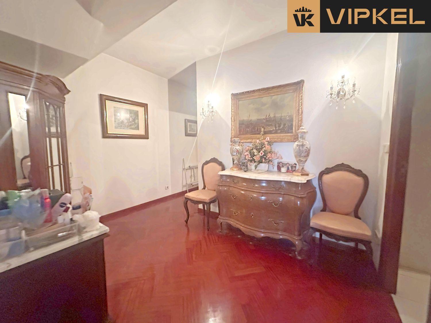 Plot for Sale in La Coruña