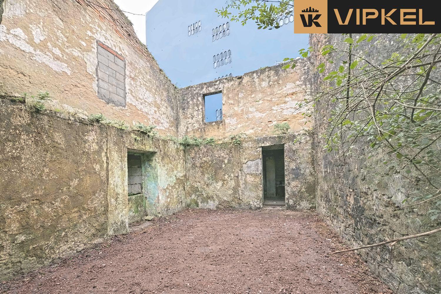 Villa for Sale in Grove, O