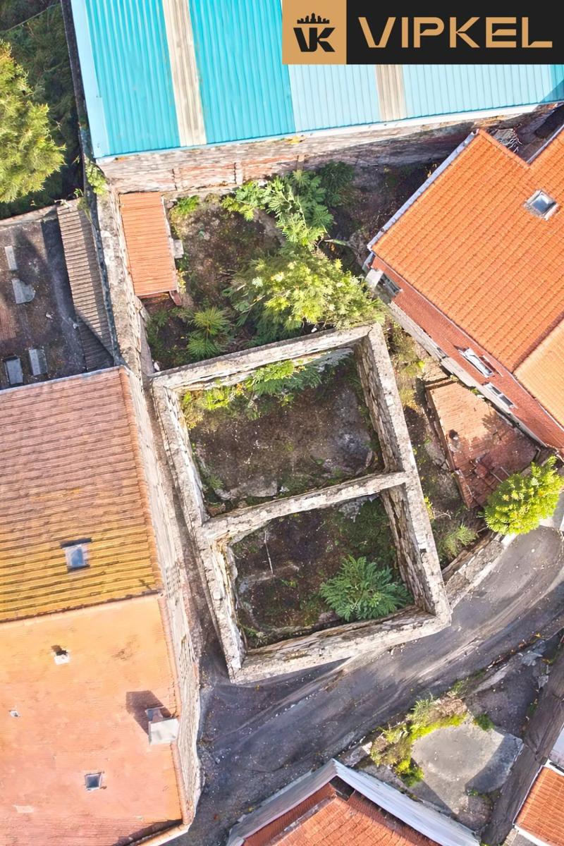 Villa for Sale in Grove, O