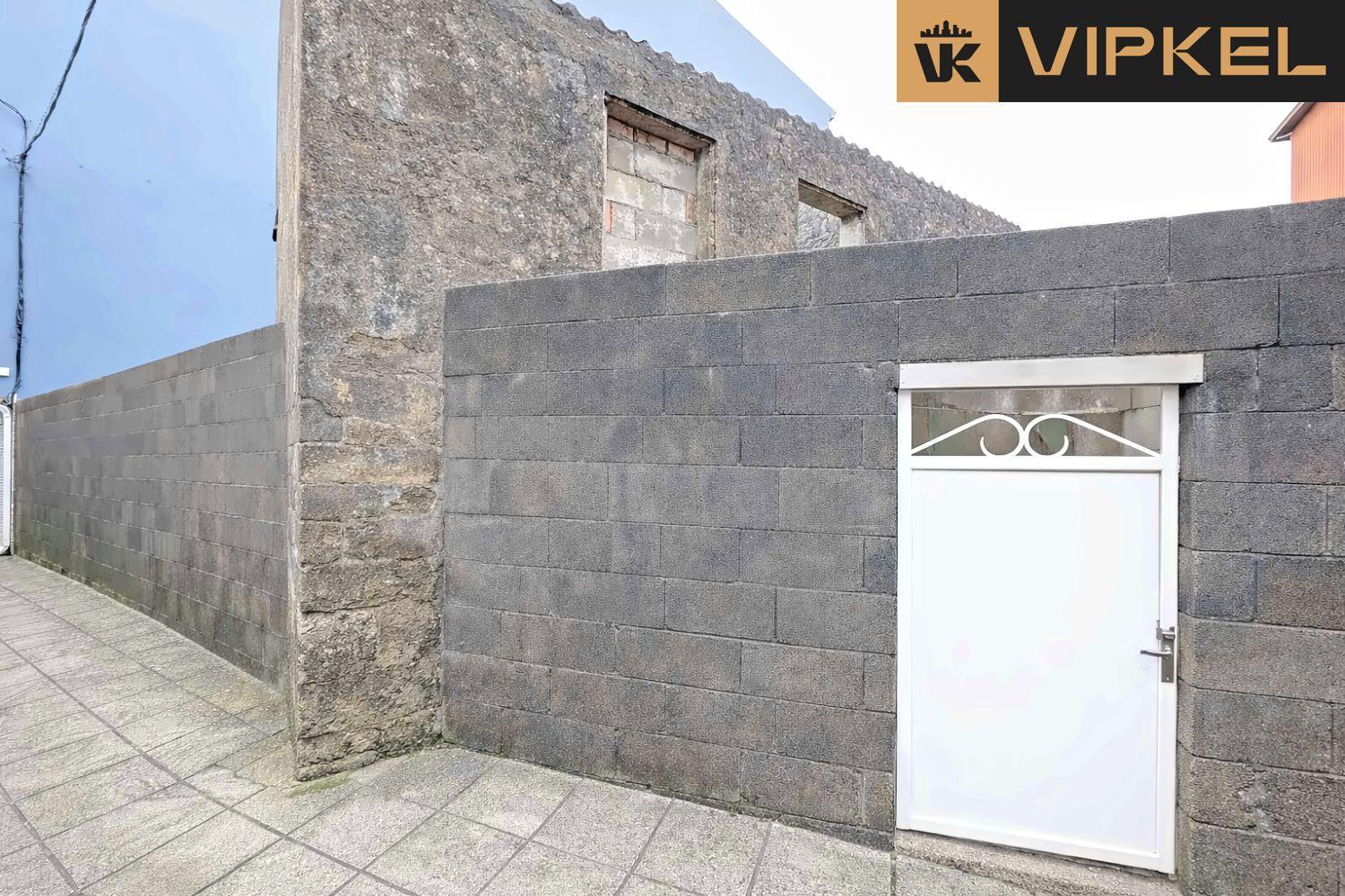 Villa for Sale in Grove, O