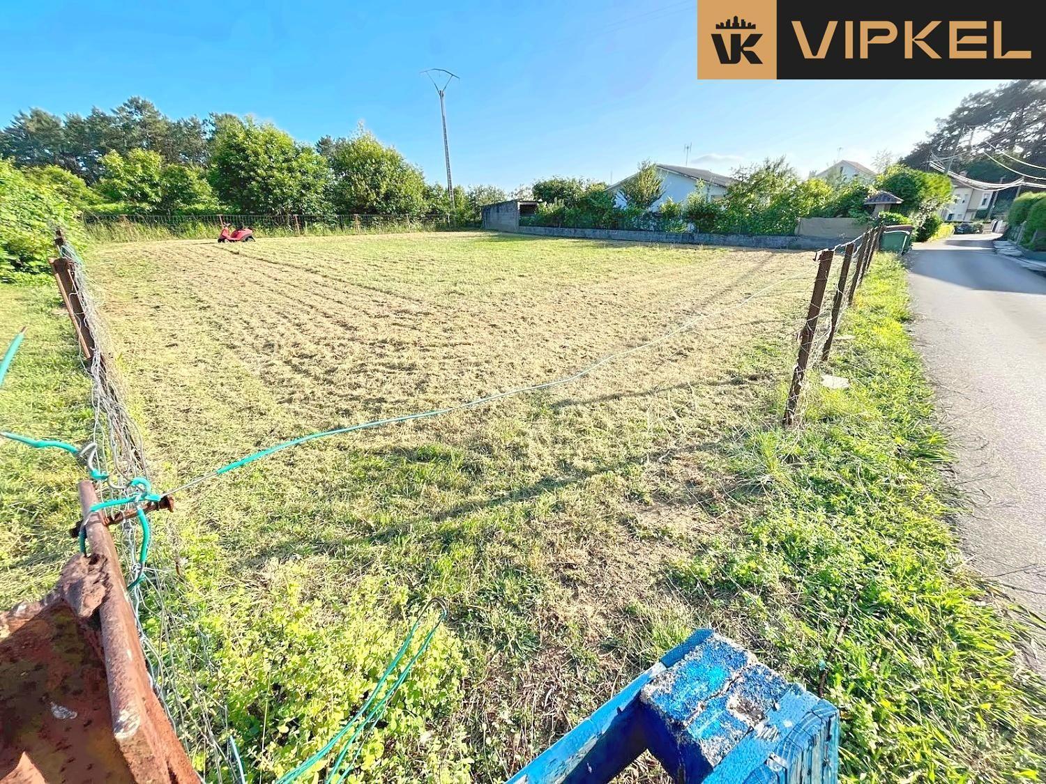 Plot for Sale in Cambre