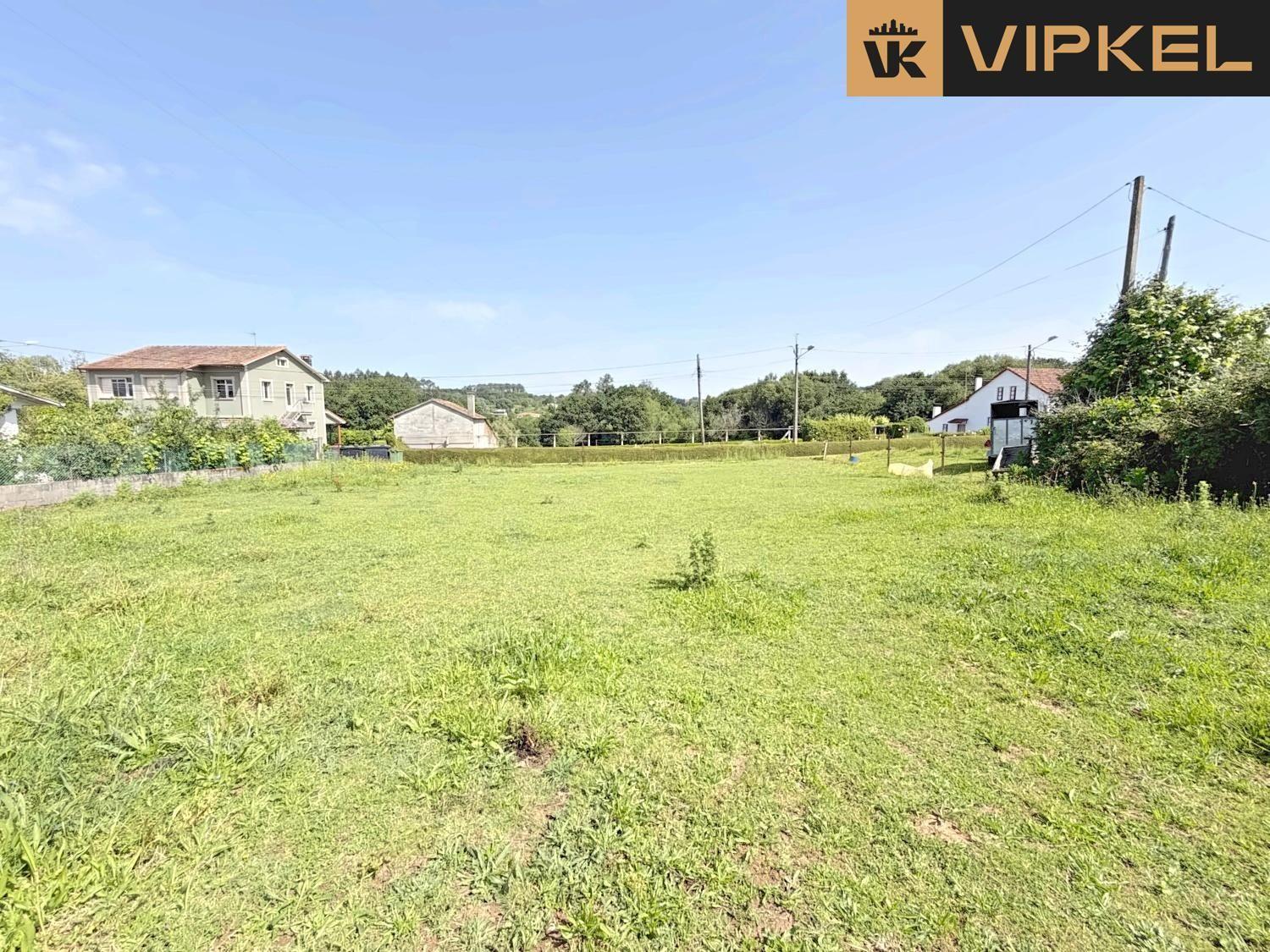 Plot for Sale in Cambre