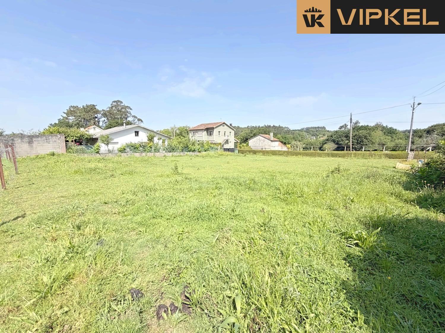 Plot for Sale in Cambre