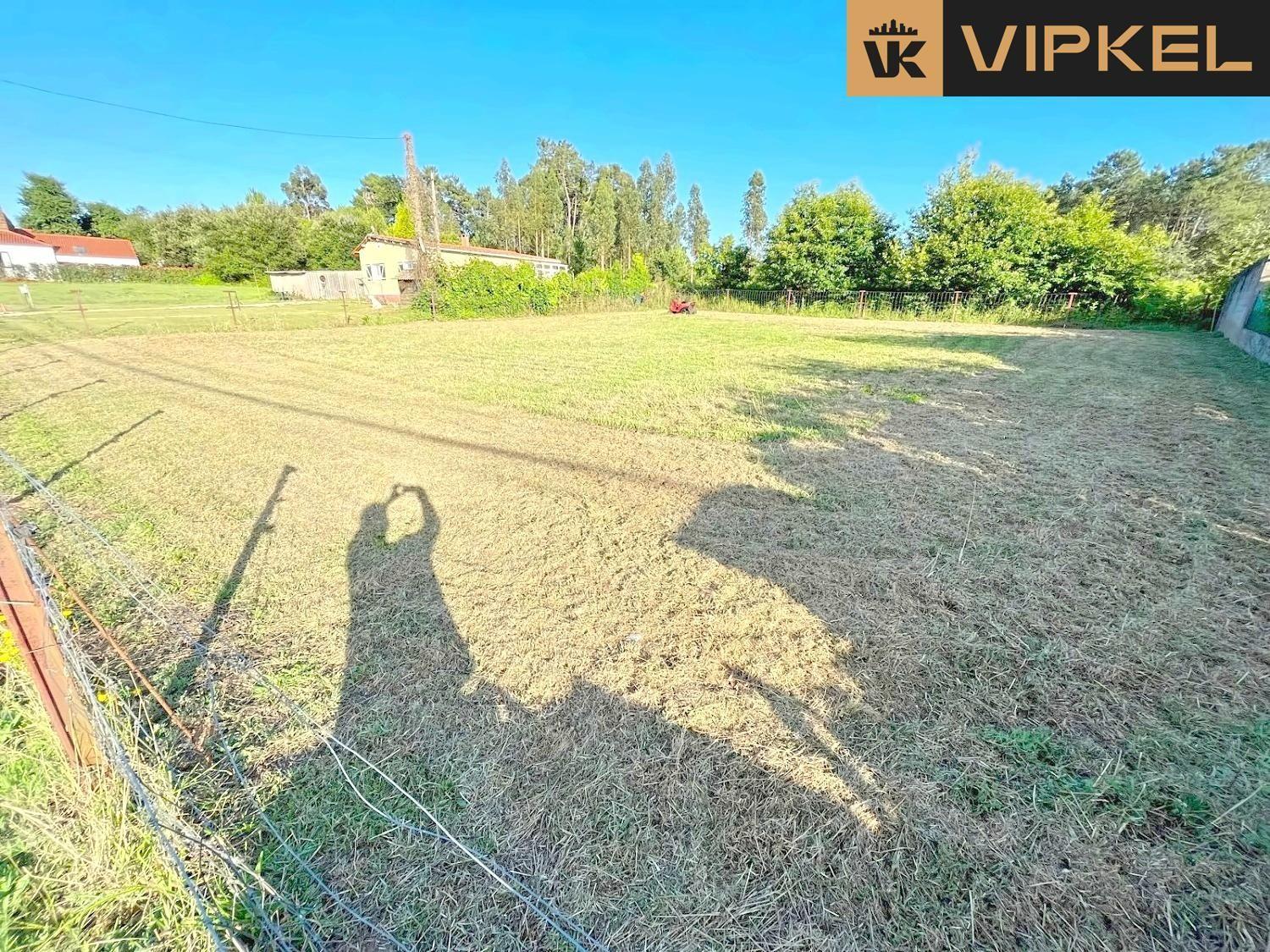 Plot for Sale in Cambre