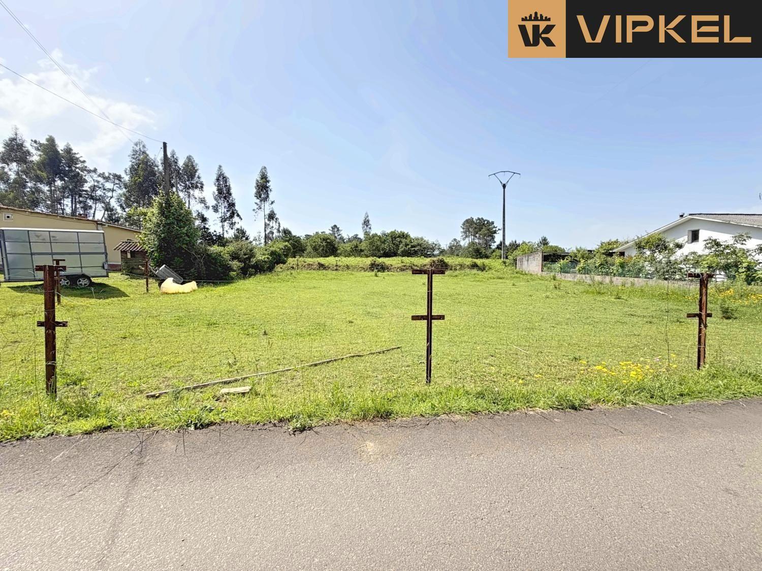 Plot for Sale in Cambre