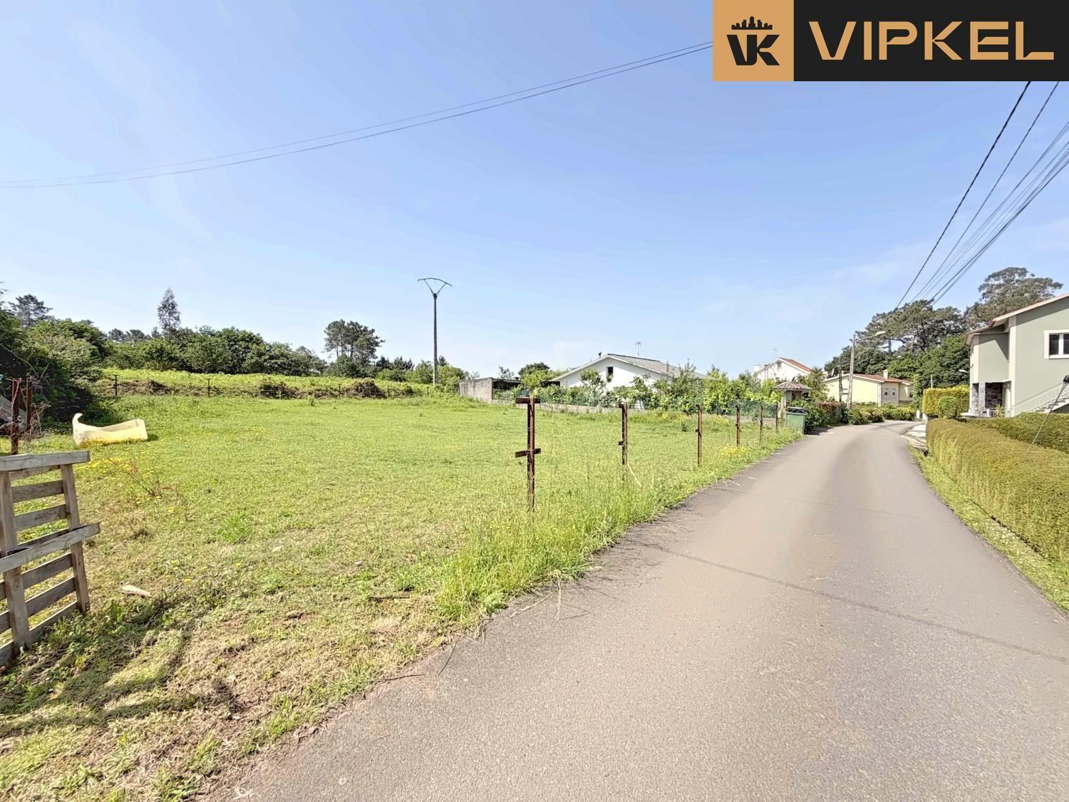 Plot for Sale in Cambre