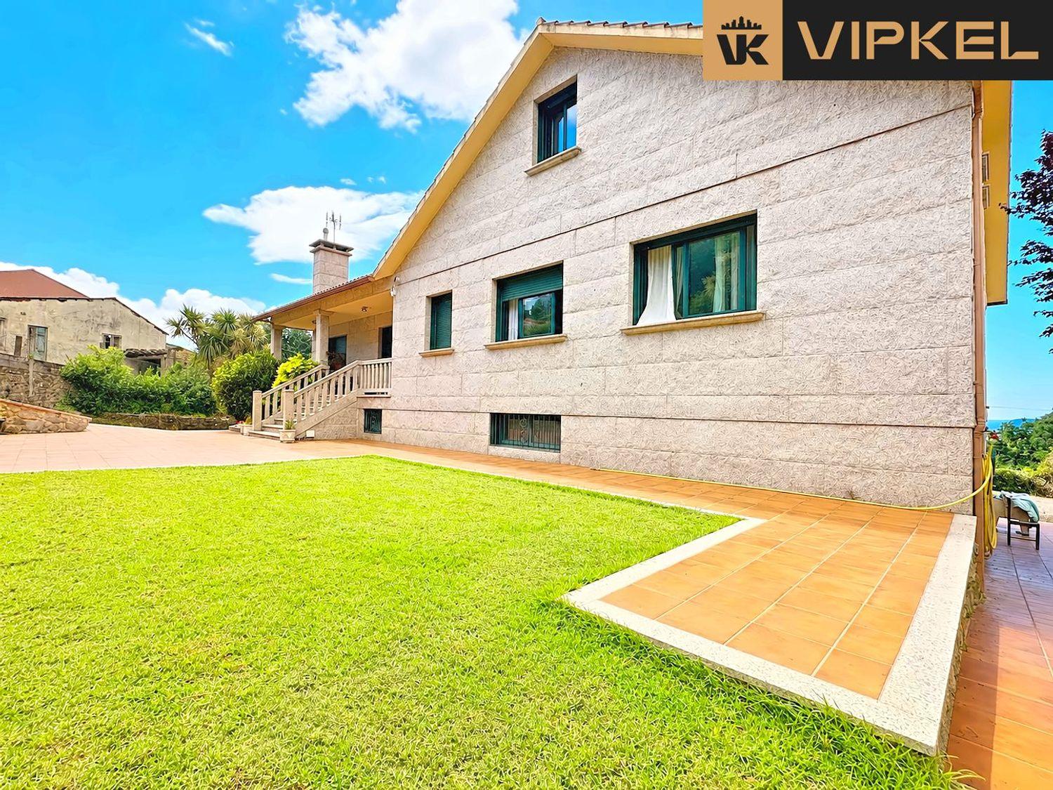 Casa en Venta en Marín