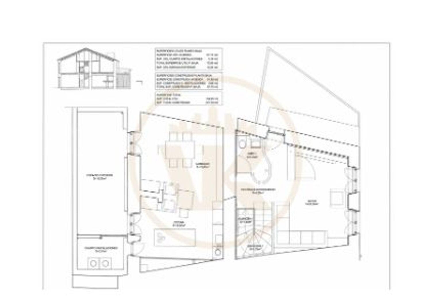 Semi-detached House for Sale in Santiago de Compostela