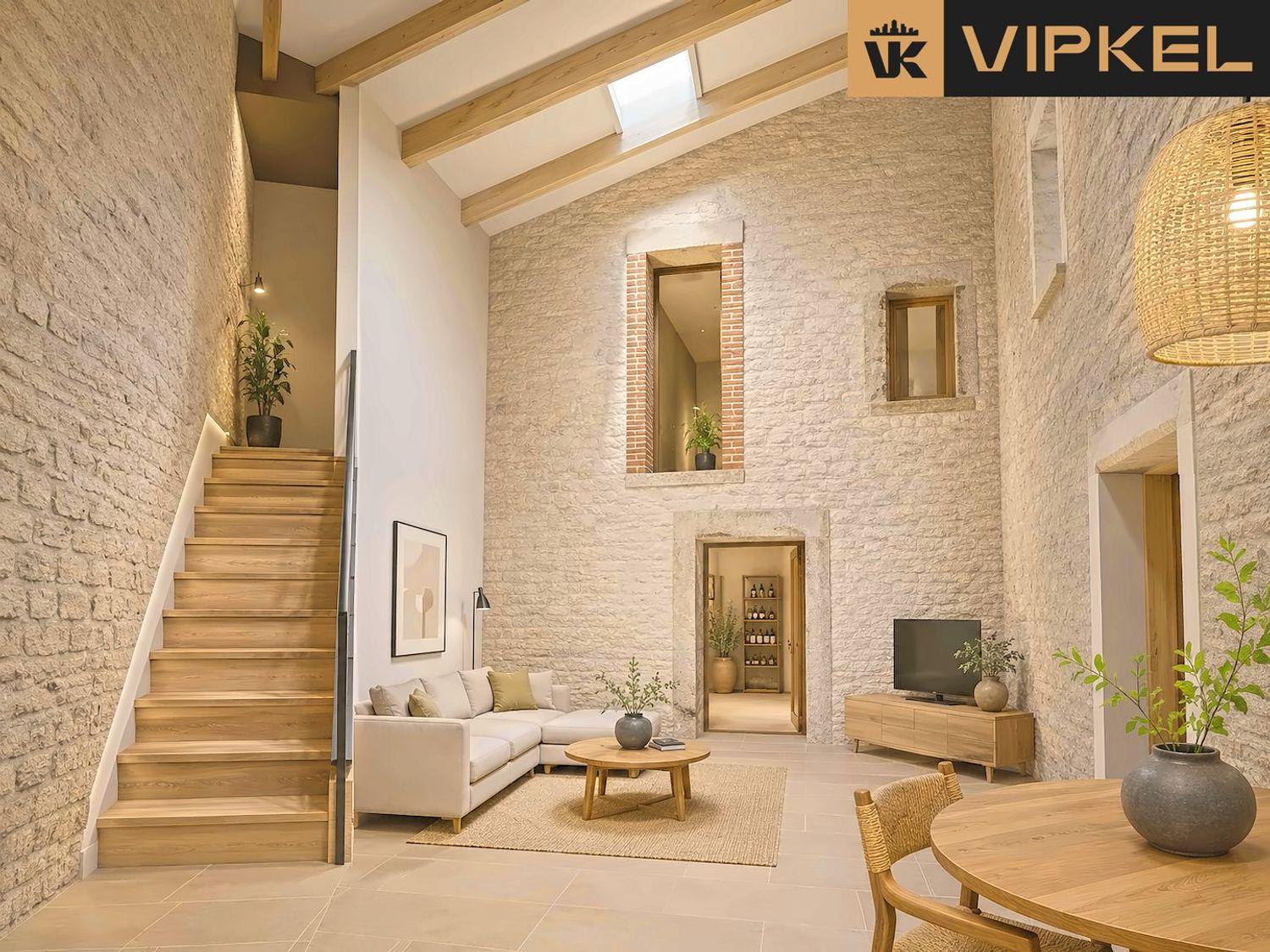 Semi-detached House for Sale in Santiago de Compostela