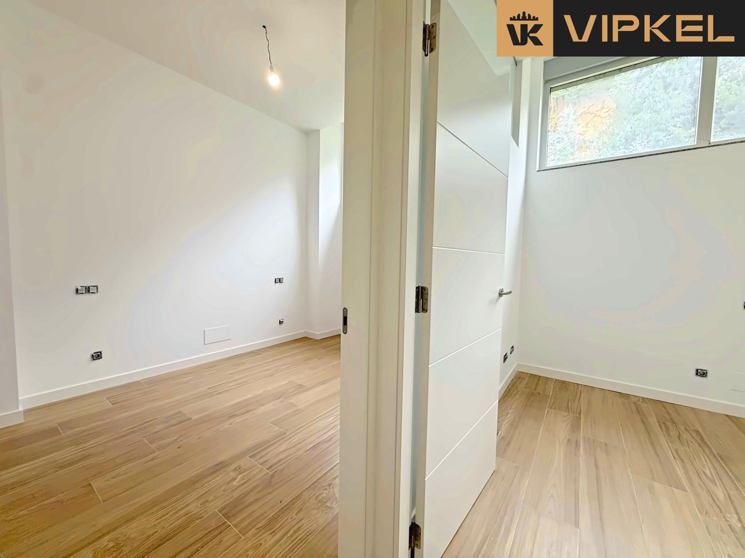 Flat for Sale in Sada