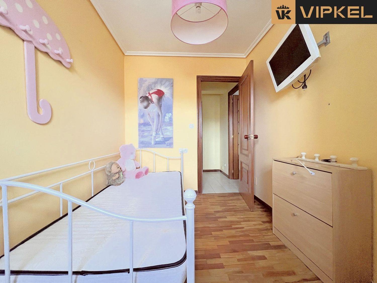 Flat for Sale in Ferrol