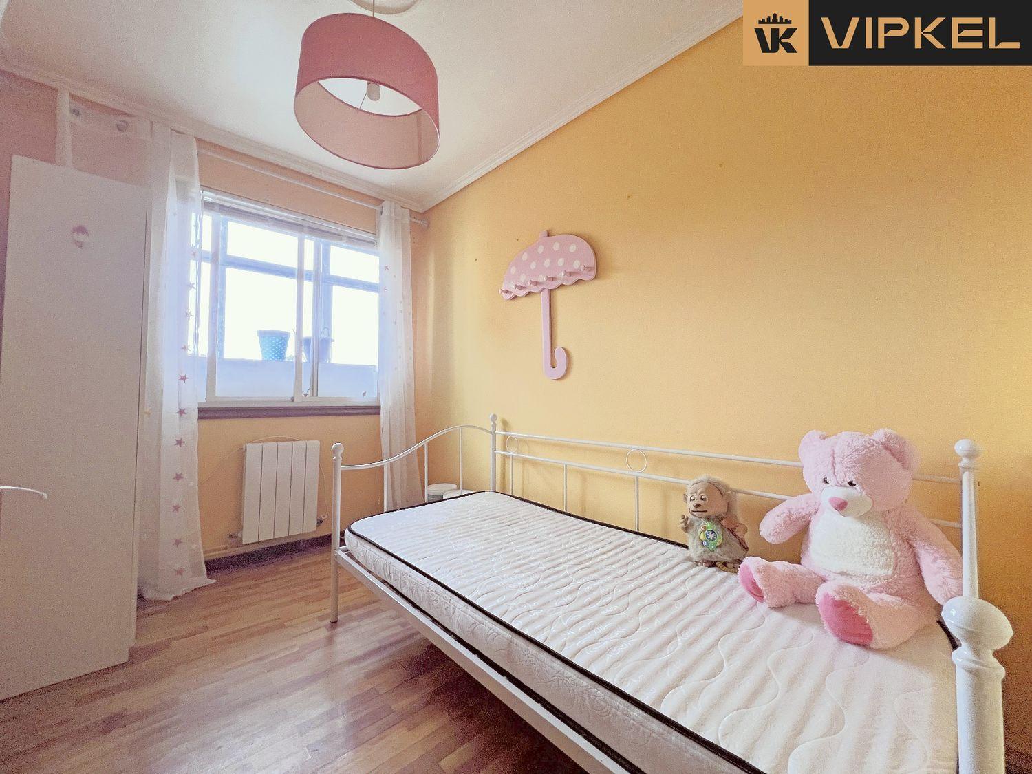 Flat for Sale in Ferrol