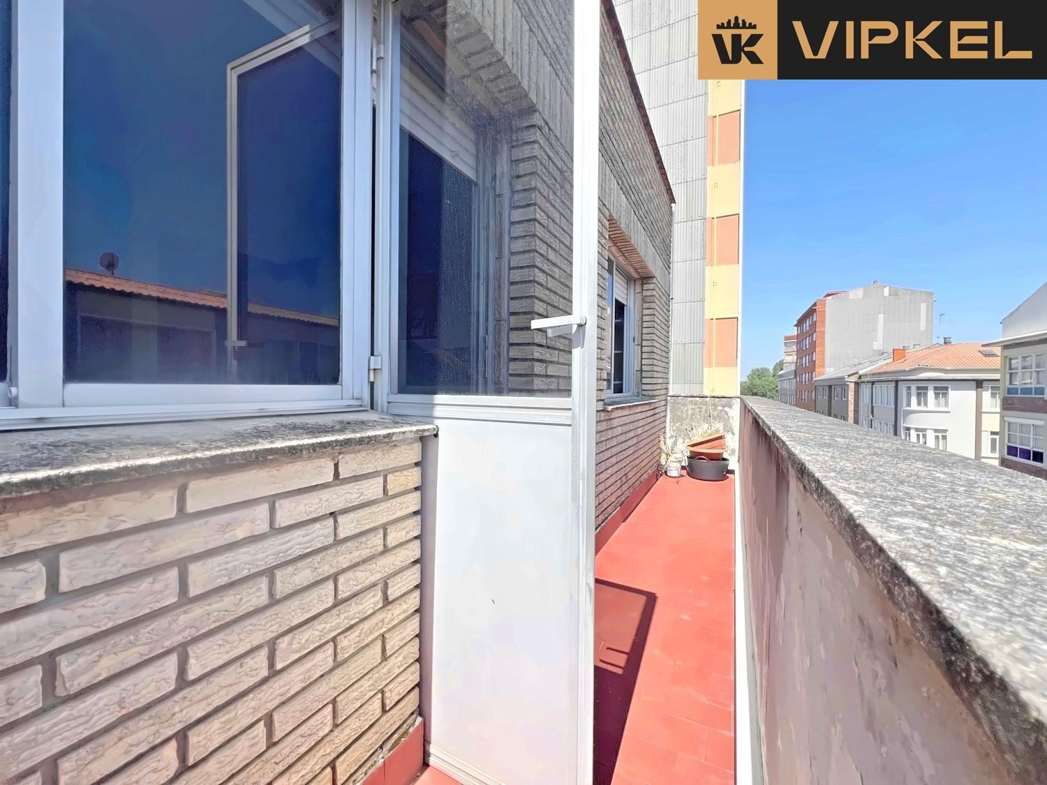 Flat for Sale in Ferrol