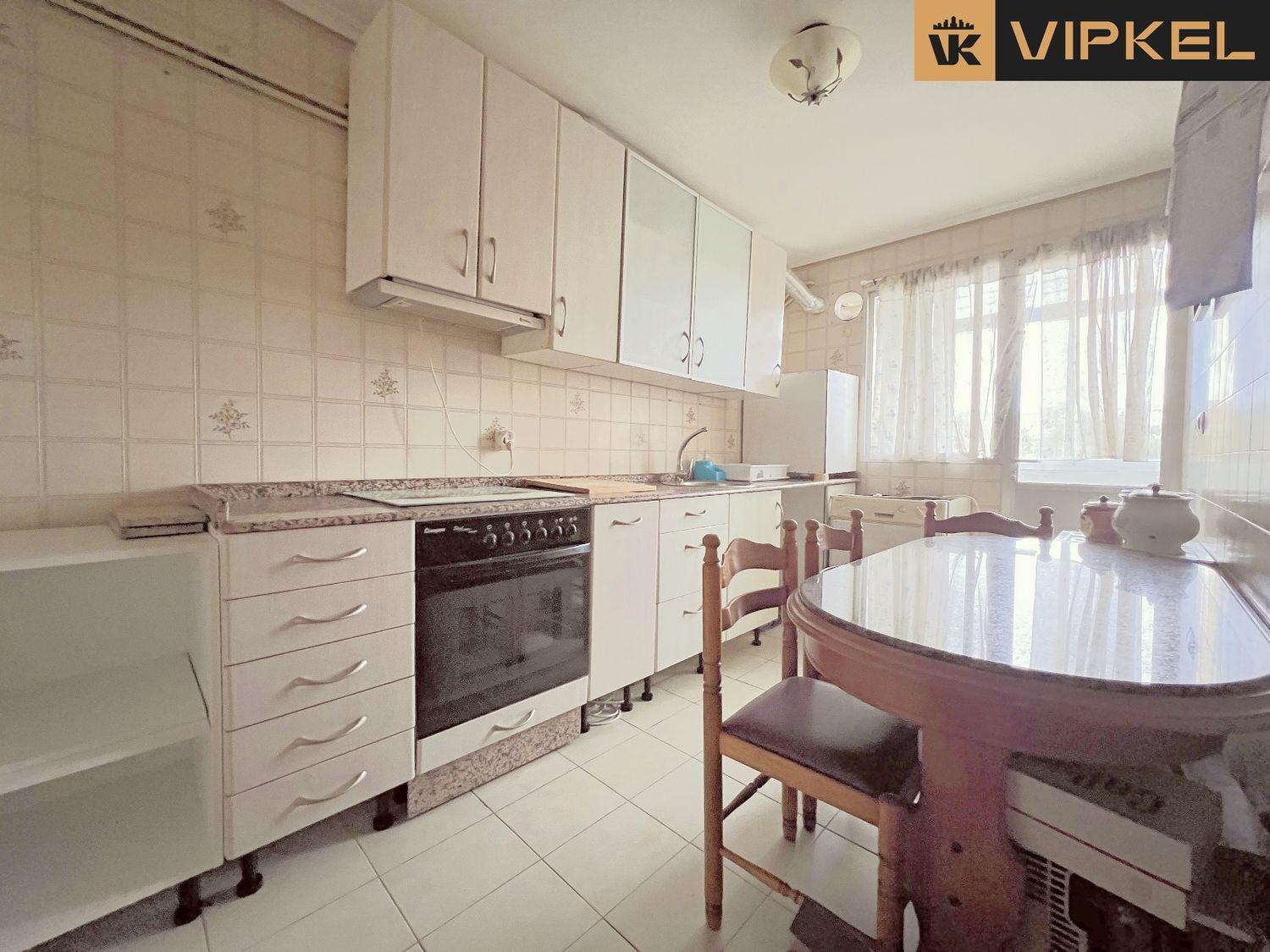 Flat for Sale in Ferrol