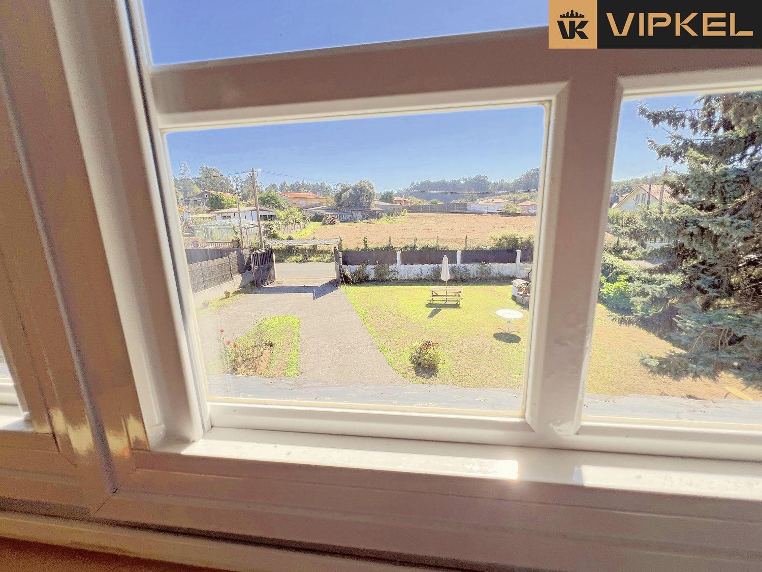 House for Sale in Oleiros
