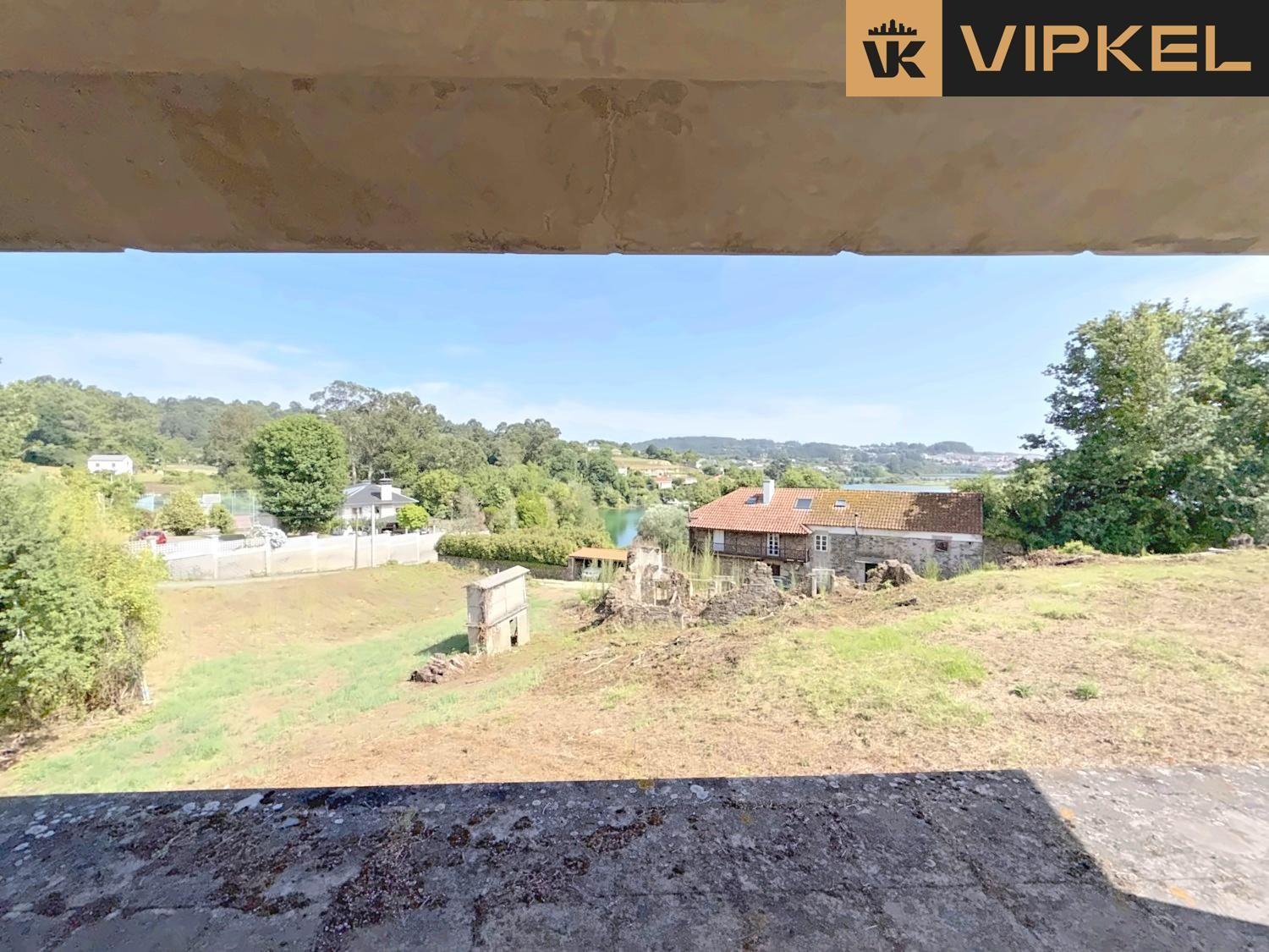 House for Sale in Miño