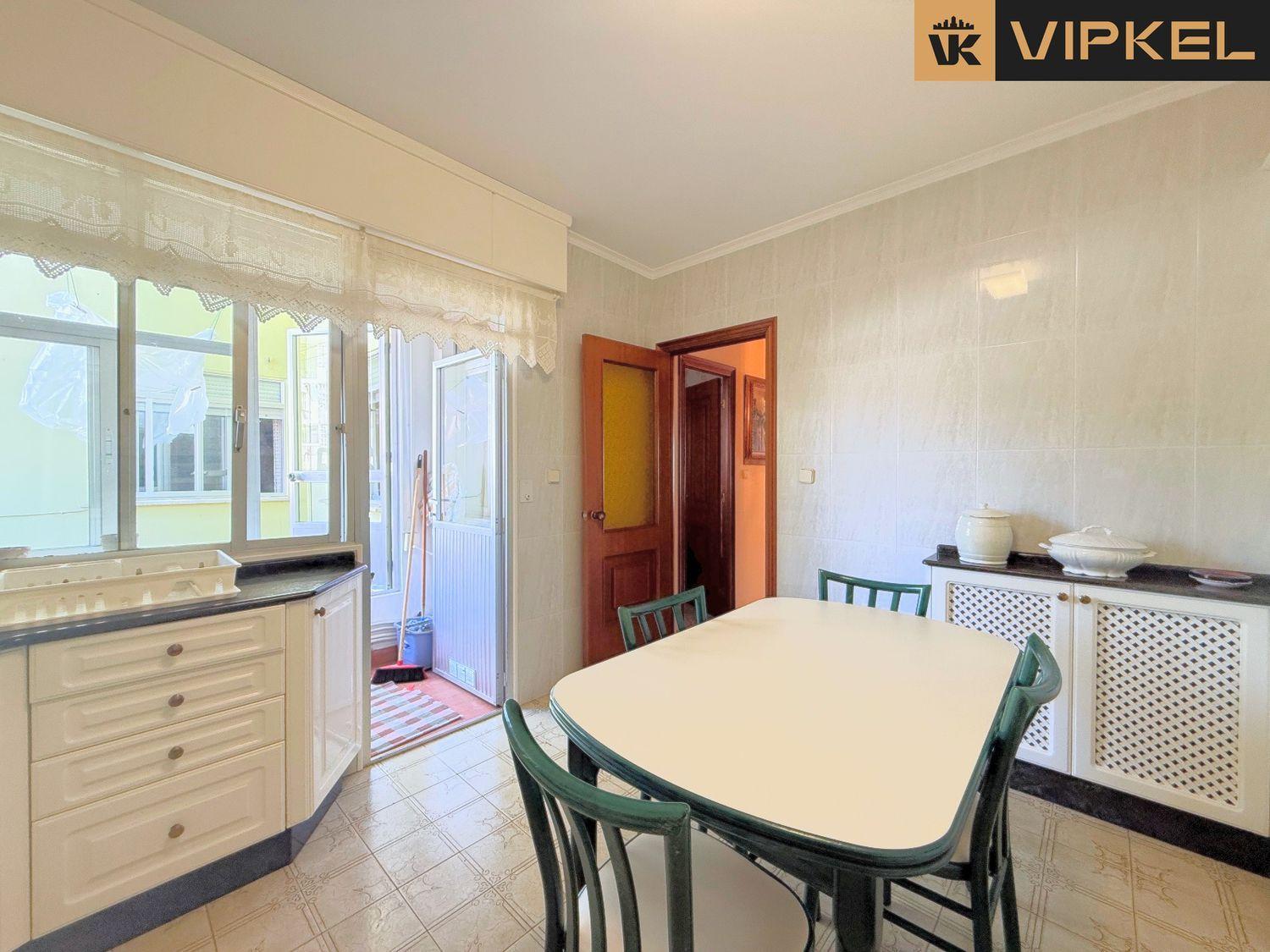 Flat for Sale in Mugardos